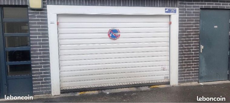 Place de parking sécurisé