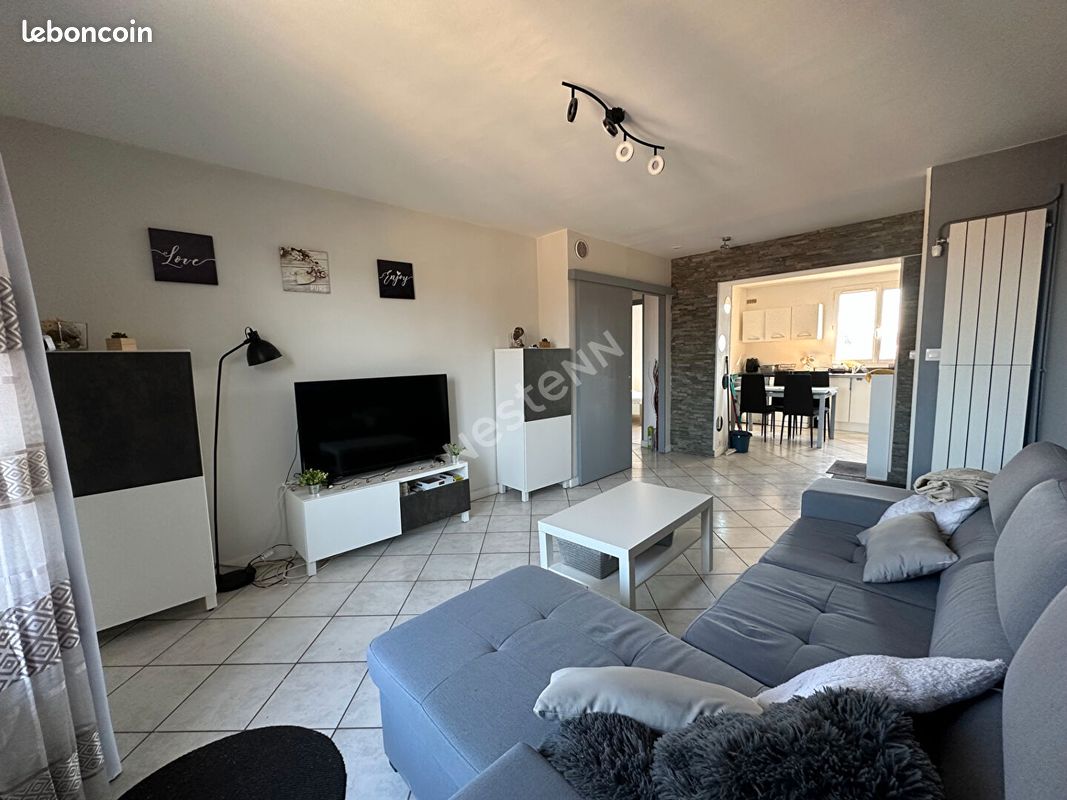 Appartement 3 pièces 56 m² · à Heyrieux · 56 m² · 800 €/mois