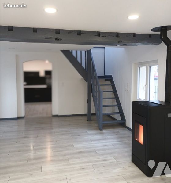 Maison 4 pièces 100 m² · à Fontaine-Simon · 100 m² · 788 €