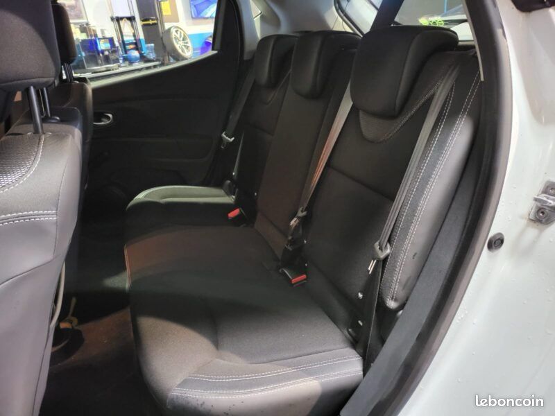 Renault Clio 4 1.5 dCi 90 ch BOÎTE AUTO JANTE ALU RADAR RECUL APPLE CARPLAY D’ORIGINE (image 6)