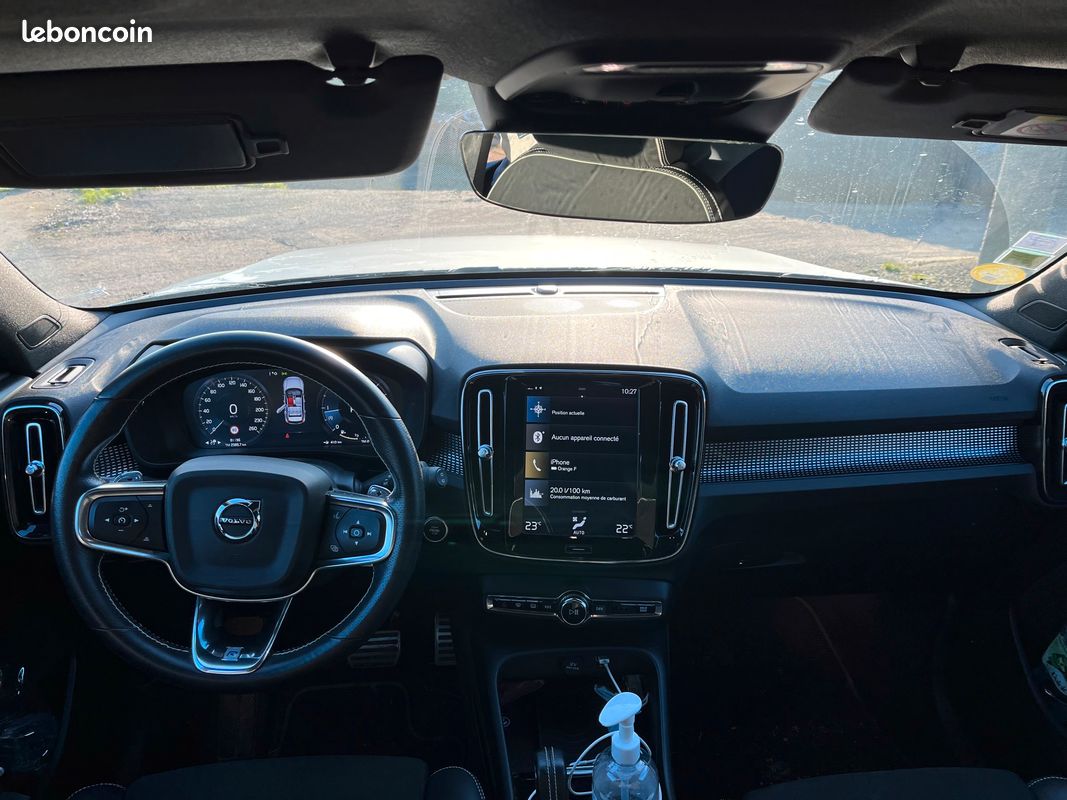 Volvo XC40 R-design - Voitures