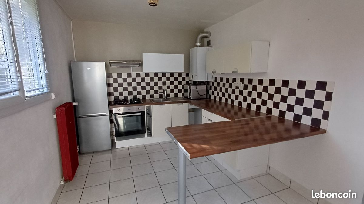 Appartement 3 pièces 72 m² · à Saint-Brieuc · 72 m² · 120 000 €