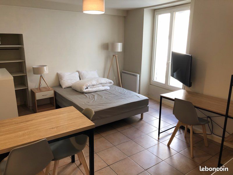 Appartement 1 pièce 25 m² · à Blois · 25 m² · 310 €/mois