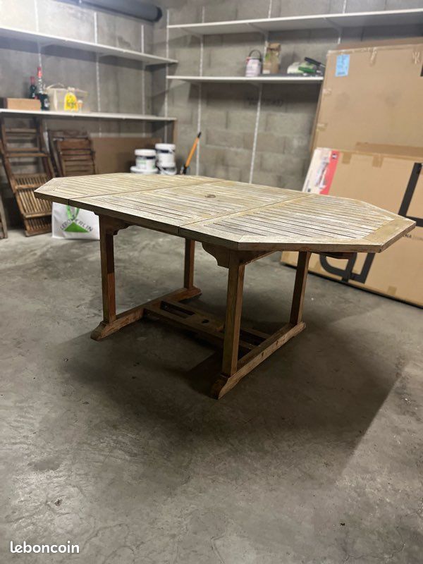 Table teck et chaises (image 2)