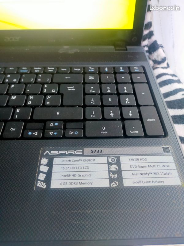 PC Portable Acer Aspire 5733Z – 15,6" – Pentium, 250 Go, 3 Go RAM – Occasion