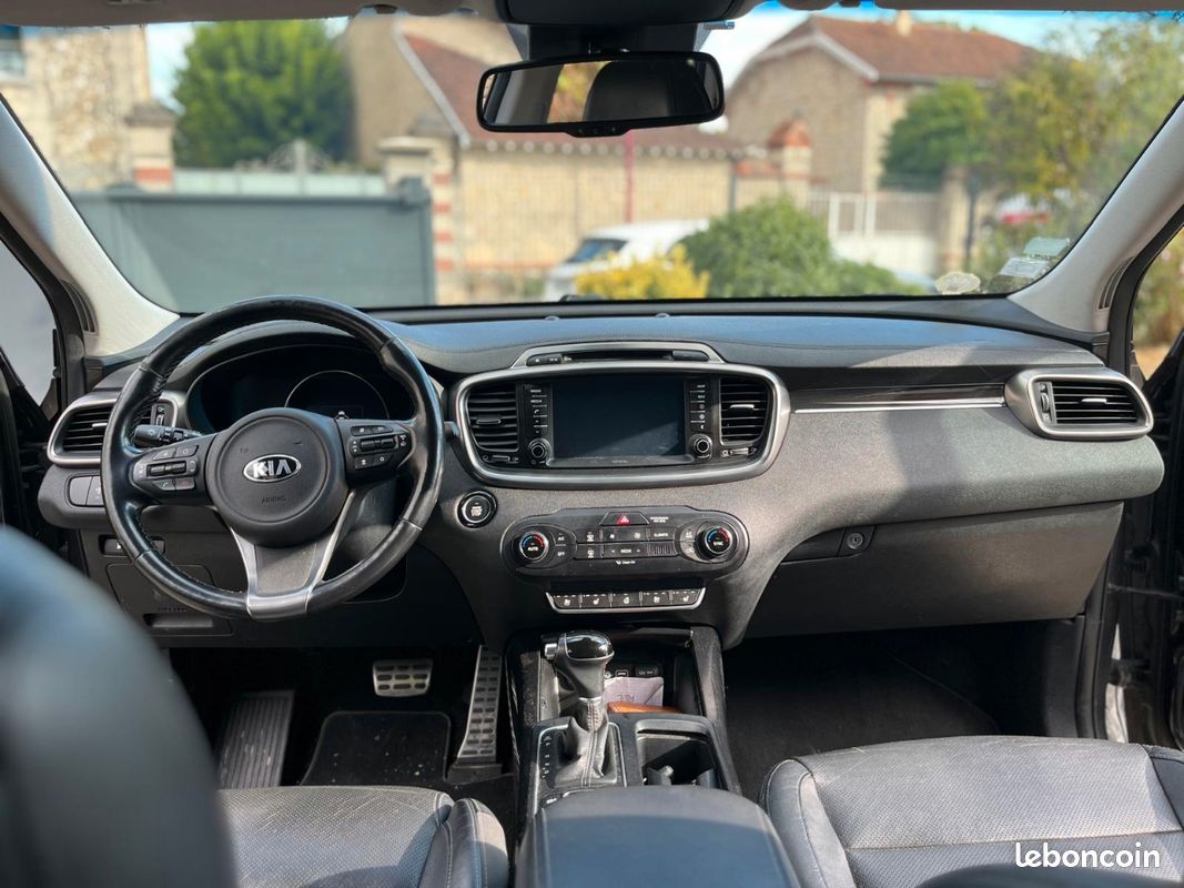 KIA SORENTO 2.2 CRDI - 200cv - 4x4- 2017- 7PL- Finition Ultimate (image 3)