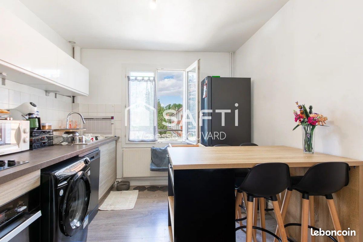 Appartement 4 pièces 67 m² · à Villers-Cotterêts · 67 m² · 115 000 €