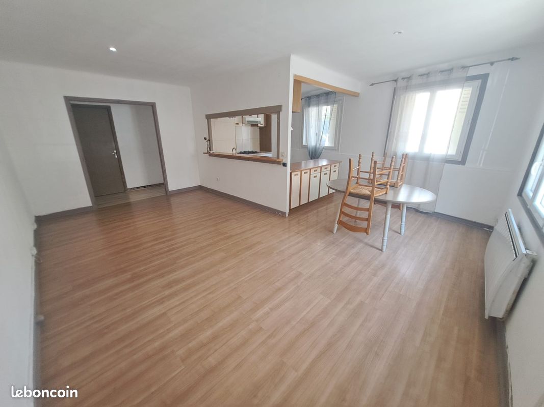 Appartement 3 pièces 75 m² · à Béziers · 75 m² · 720 €/mois