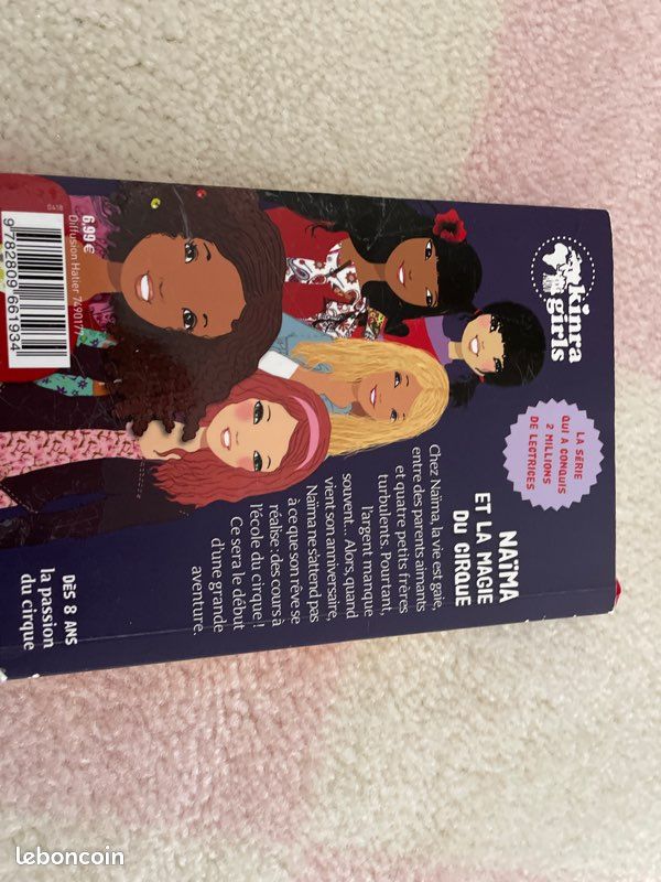 3 Livre Kinra girls (image 3)
