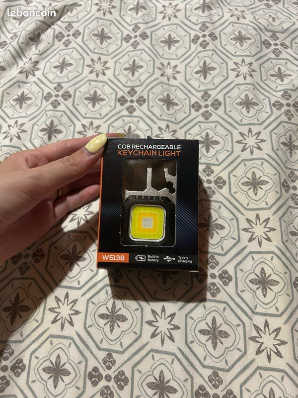 Cob rechargeable (image 1)