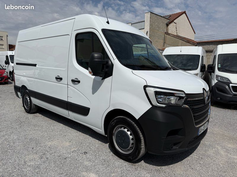 15825 HT Renault Master III L2H2 2.3DCI 135cv Grand confort (image 1)