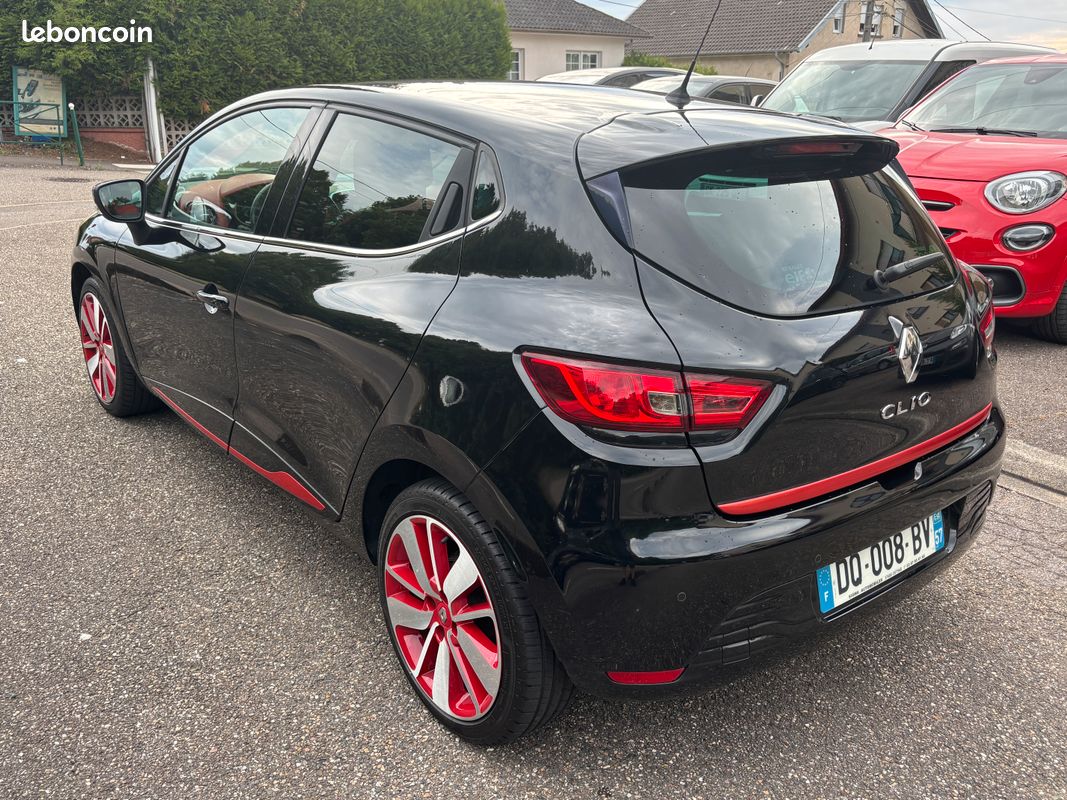 RENAULT CLIO IV 1.2 TCe 120 ch Limited EDC BOITE AUTO (image 2)
