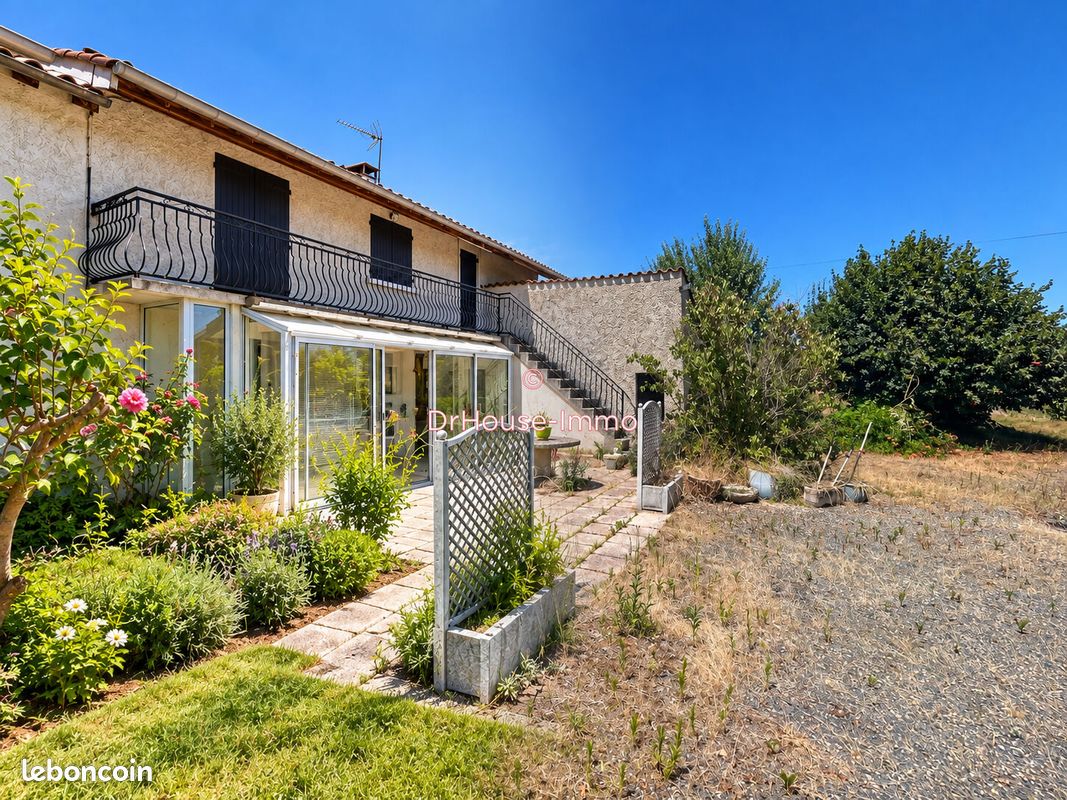 Maison 5 pièces 107 m² · à Sainte-Olive · 107 m² · 240 000 €