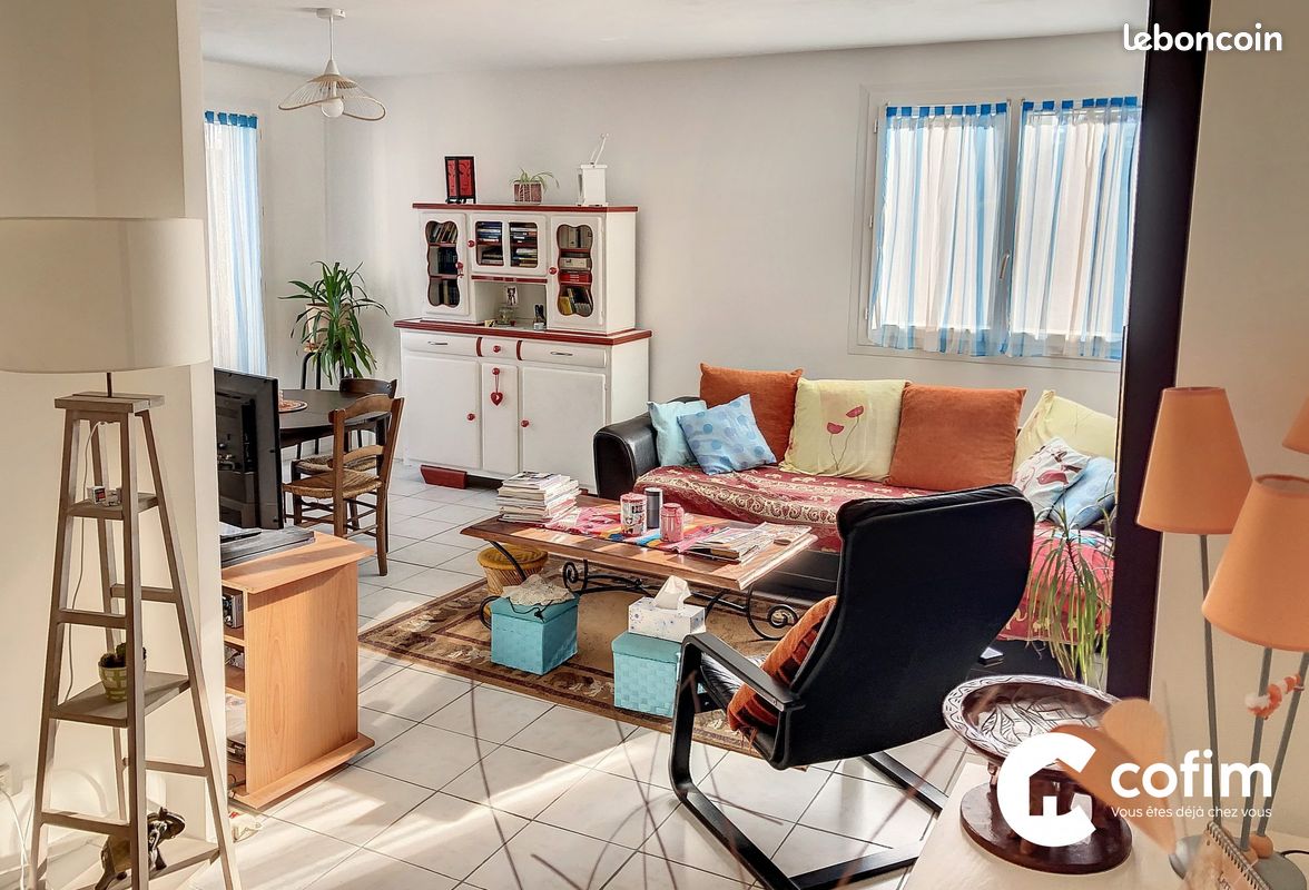 Maison 6 pièces 165 m² - Lons 64140 (image principale 1)
