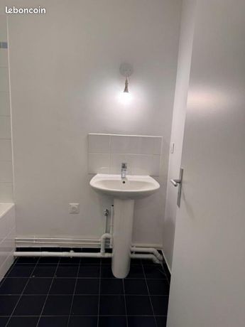 Appartement a louer paris-11e-arrondissement - 3 pièce(s) - 59 m2 - Surfyn