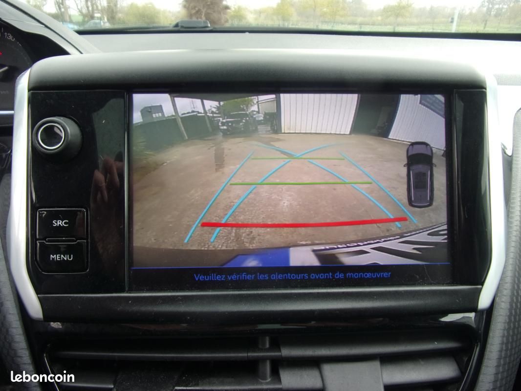 Peugeot 2008 1.6 BlueHDi 100ch BVM5 Crossway (image 16)