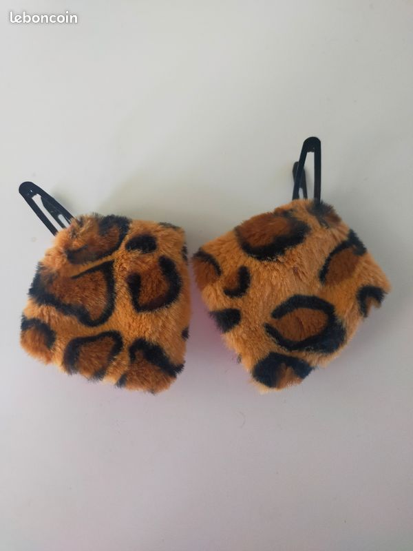 Oreilles de chat tigrées sur pince à cheveux kawaii (image 4)