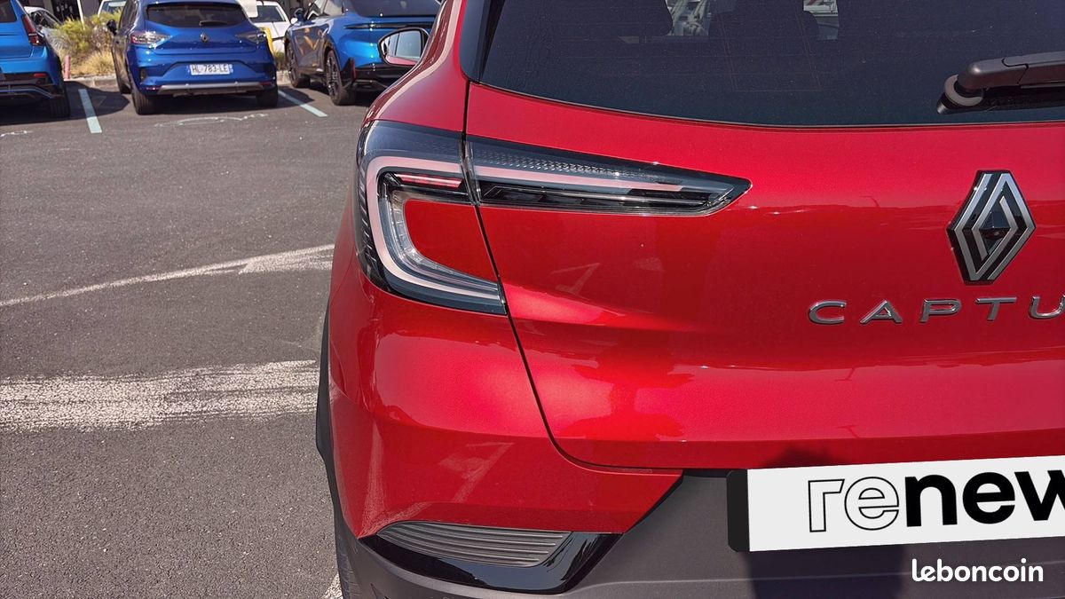 Renault captur e tech full hybrid 145 ch techno (image 25)