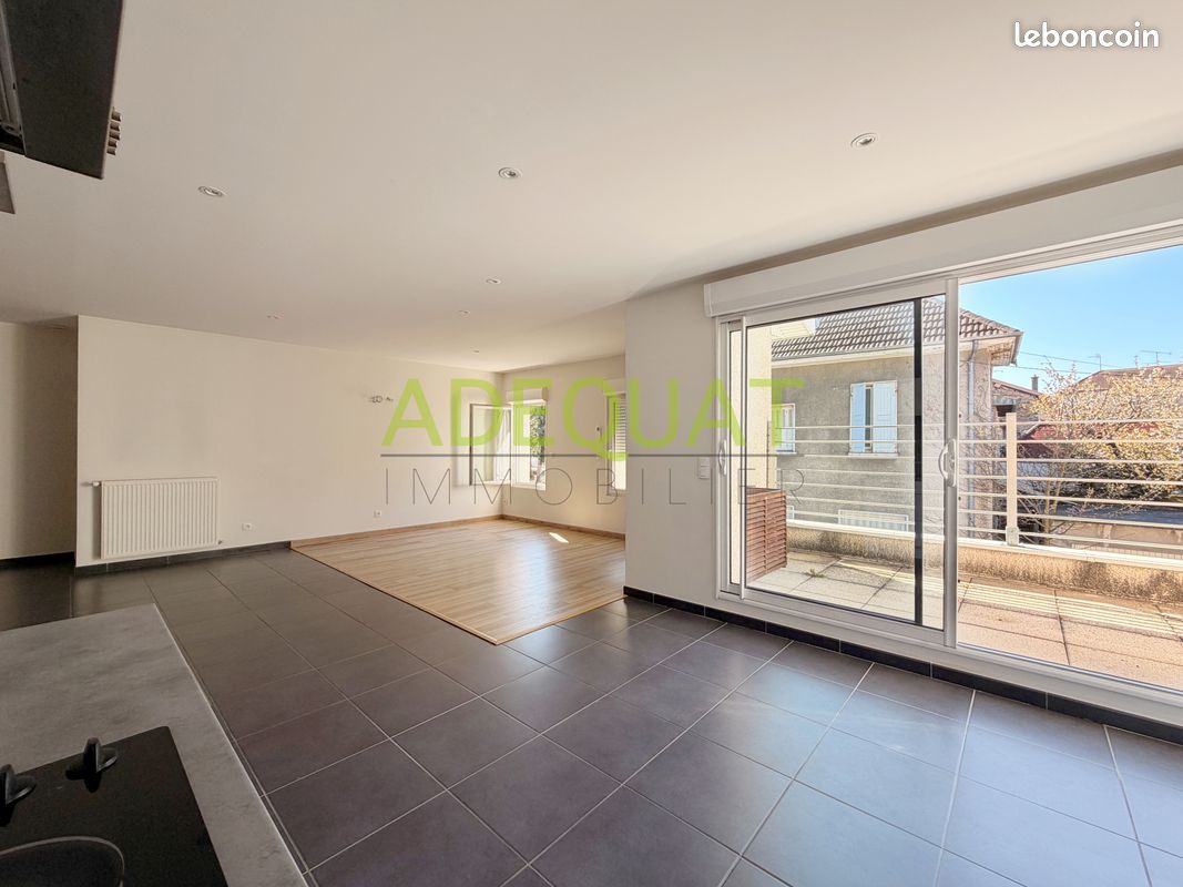 Appartement 3 pièces 75 m² · à Bourgoin-Jallieu · 75 m² · 197 000 €