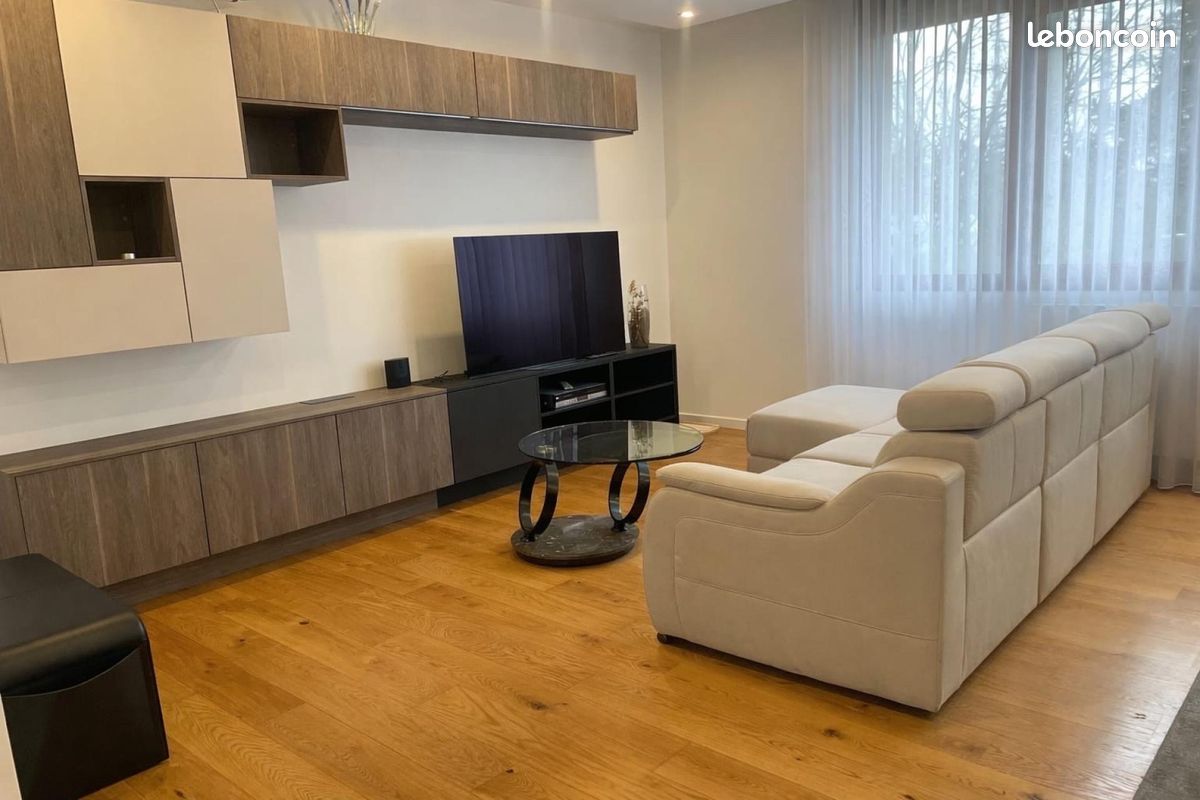 Appartement 4 pièces 98 m² · à Étiolles · 98 m² · 250 000 €