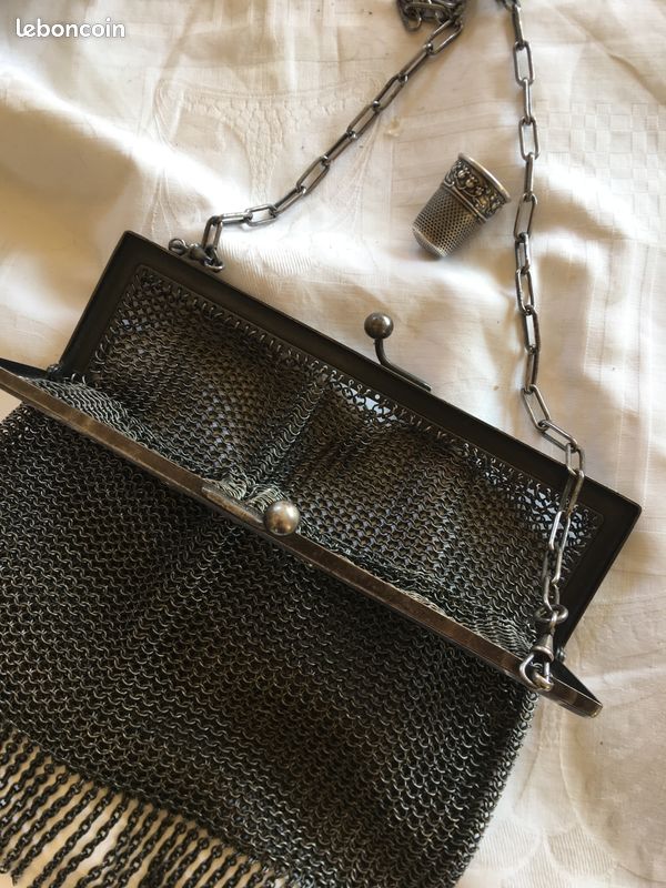Breloque Pour Sac à Main Arcane Paris - Métal Argenté - XXe Siècle - Occasion