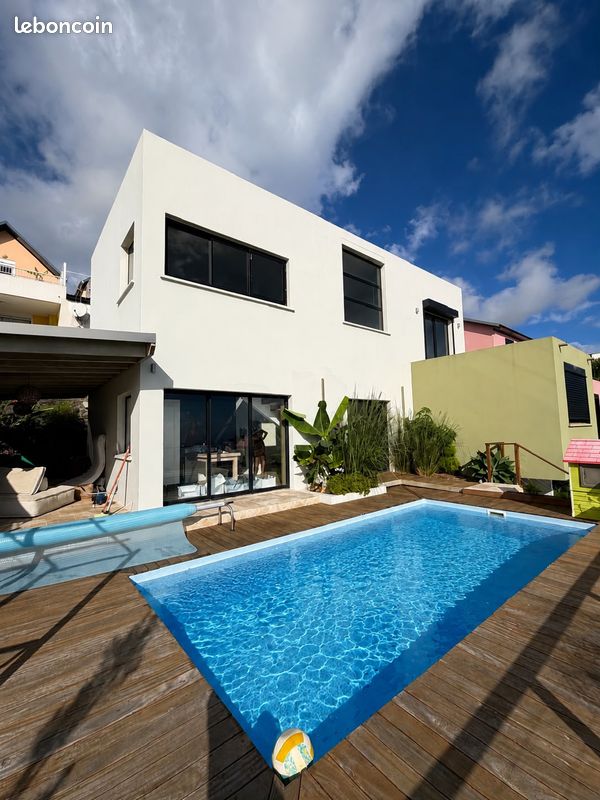 Maison 3 pièces 120 m² · à Les Trois-Bassins · 120 m² · 475 000 €