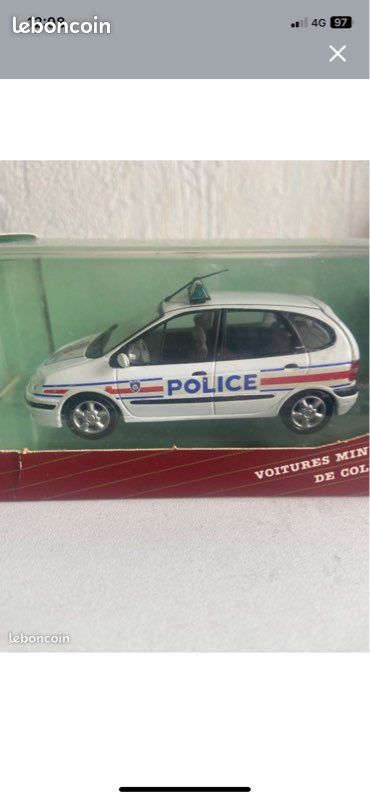 Renault Scénic Police - Universal Hobbies 1/43 (Occasion)