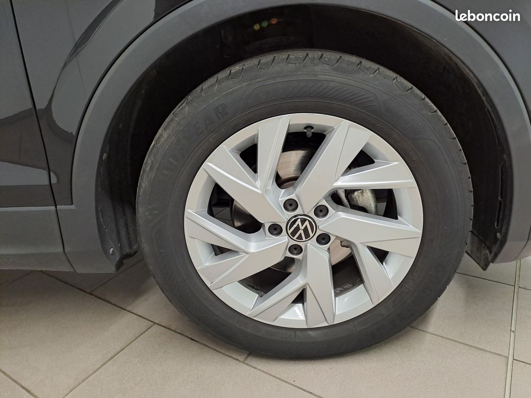 VOLKSWAGEN Tiguan 2.0 TDI 150ch DSG7 Elegance (image 13)