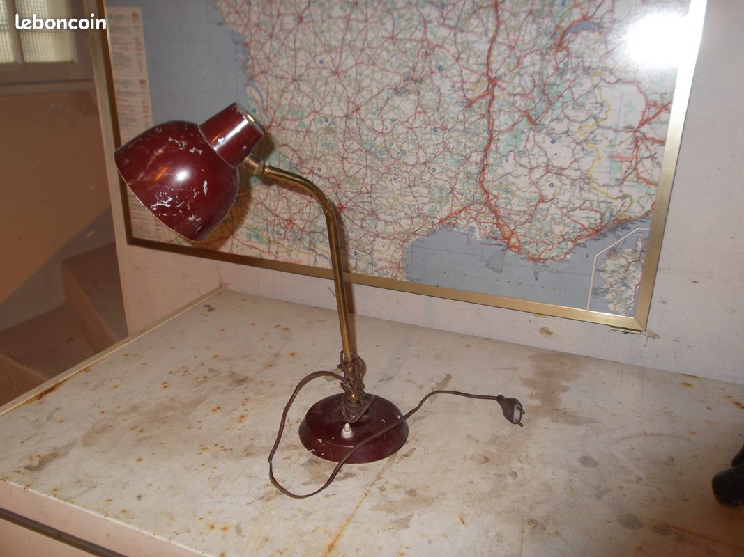 Lampe de bureau (image 1)