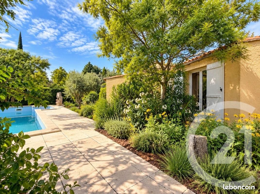 Maison 4 pièces 112 m² · à Marseille · 112 m² · 490 000 €