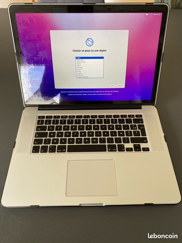 MacBook Pro Retina (image 1)