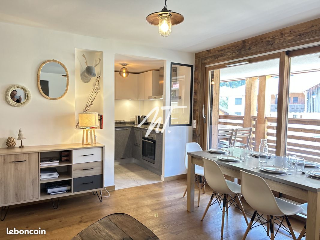Appartement 4 pièces 74 m² · à Les Gets · 74 m² · 689 000 €