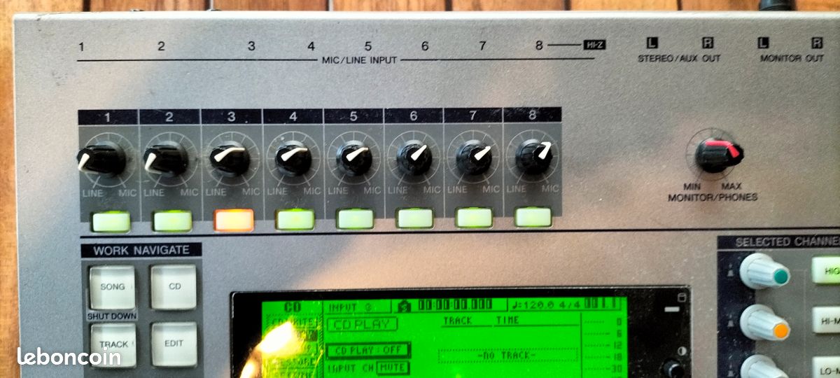 Professional audio workstation Yamaha AW16G (image 7)