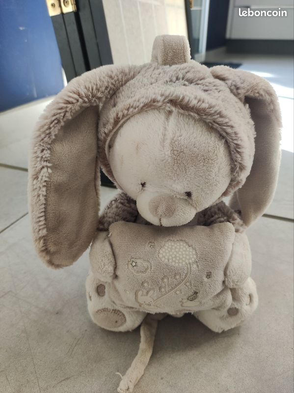 Peluches, jeux et doudous divers en très bon état (image 9)