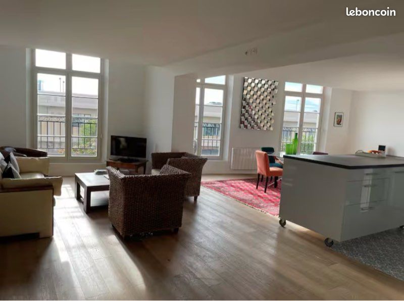 Appartement 3 pièces 97 m² · à Bordeaux · 96,6 m² · 590 000 €