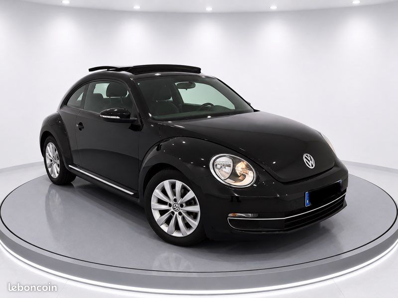 VOLKSWAGEN NEW BEETEL 1.6 TDI 105 ch carat (image 1)
