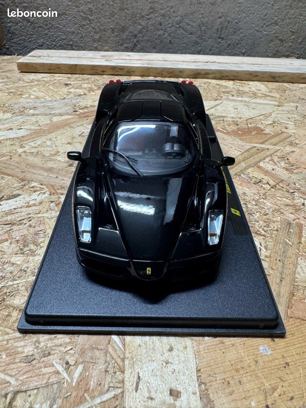 Ferrari Enzo 1/24 (image 2)