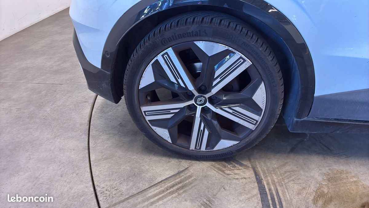 Renault megane e tech ev60 220 ch optimum charge iconic (image 10)