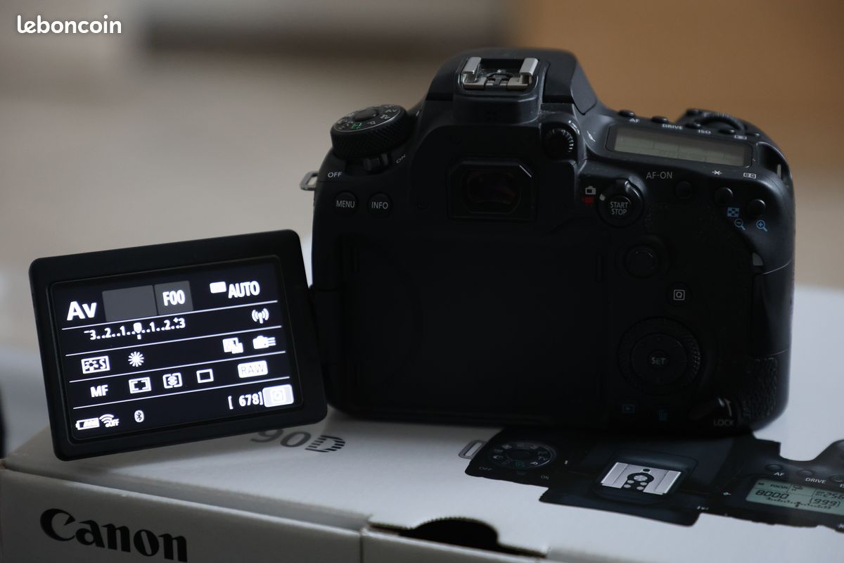 Appareil photo reflex CANON 90D (image 9)