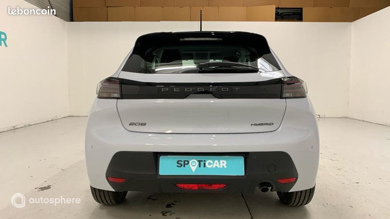 Peugeot 208 1.2 Hybrid 110ch Style e-DCS6 (image 6)