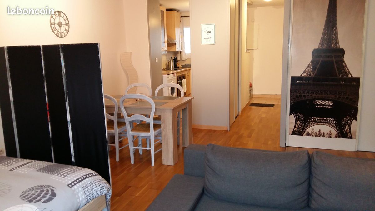 Appartement 1 pièce 44 m² · à Dammartin-en-Goële · 43,8 m² · 132 000 €
