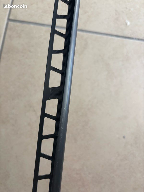 Baguette de finition 2,5m (image 1)