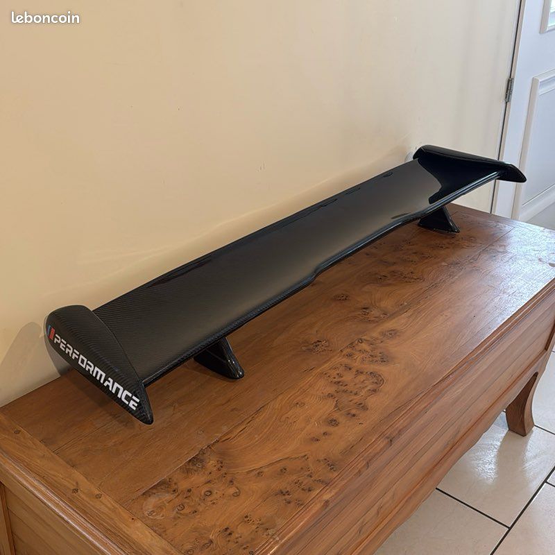 Aileron Carbone Bmw Performance (image 1)