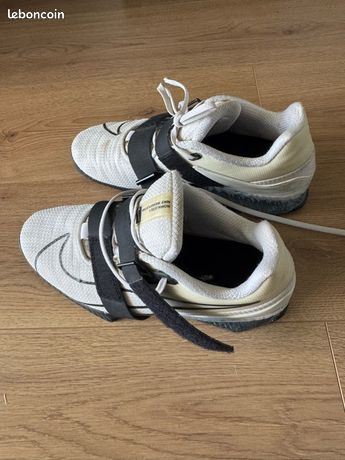 Chaussures d'haltérophilie Nike Romaleos 4 pointure 44,5 d'occasion