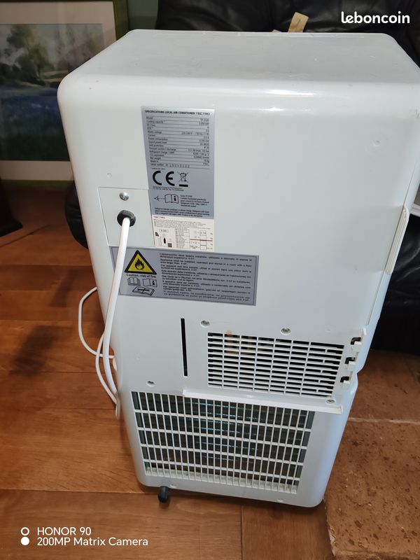 Climatiseur Mobile Tectro TP2020 Blanc - 2050W - Classe A - Avec Tube D'évacuation