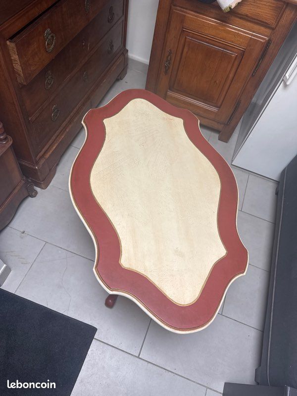 Table basse / d’appoint (image 1)