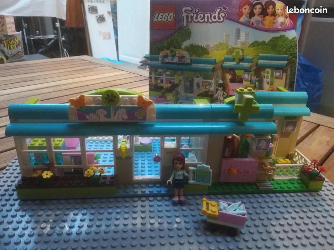 Lego 3188 clinique vétérinaire friends (image 1)