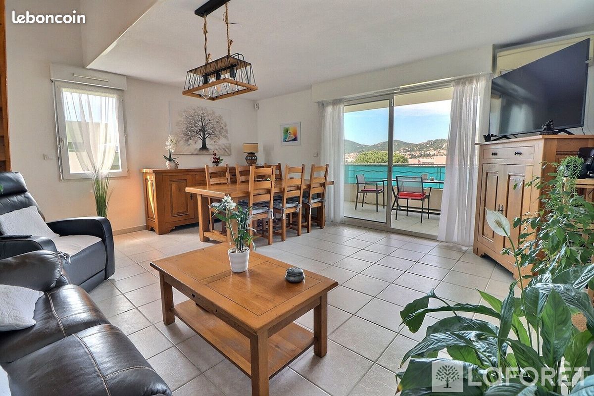 Appartement 4 pièces 132 m² · à Hyères · 132 m² · 424 000 €