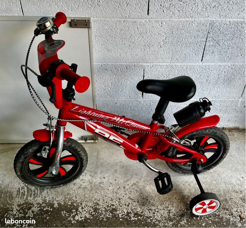 Vélo Flash McQueen (image 2)