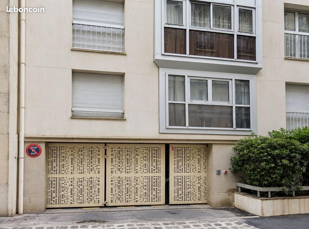 Parking 11 m² · à Paris · 11 m² · 50 000 €
